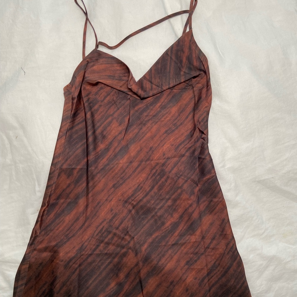 Motel Rocks Iza dress satin marble cocoa brown